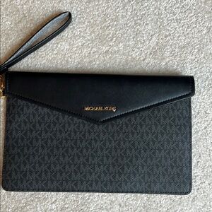 Michael Kors Black Clutch Wristlet
